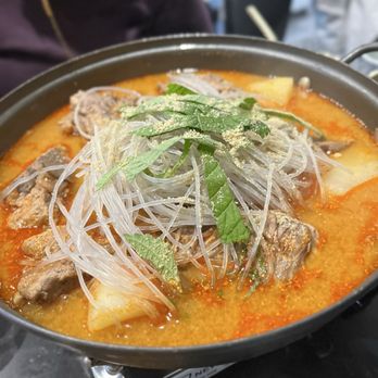 Cheongdam Seton - Pork soup - Korean Near Me - Calgary, Alberta Cheongdam Seton - Pork soup - Korean Near Me - Calgary, Alberta