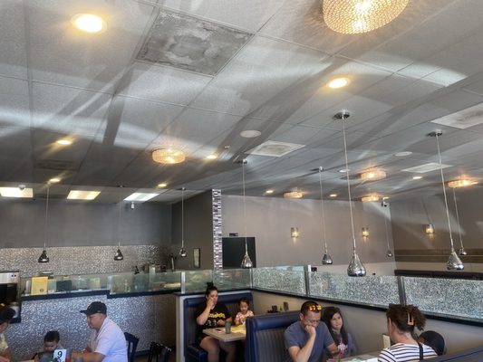 Cơm Tấm Thiên Hương by null