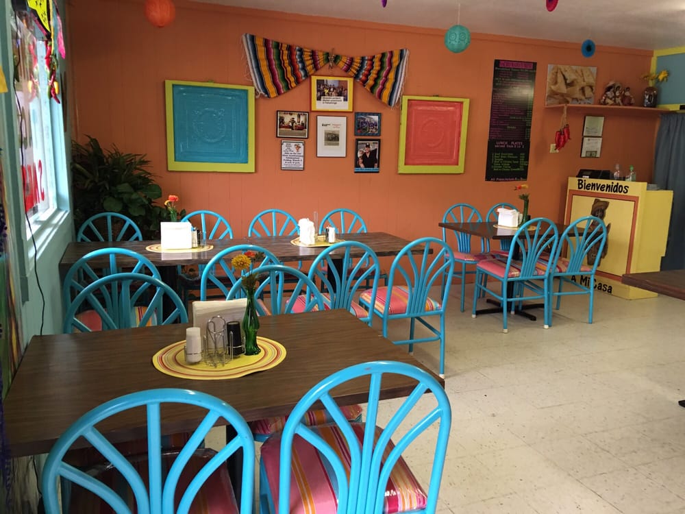 NACHO MAMA’S CASA Updated October 2024 104 S Rennie St, Tishomingo