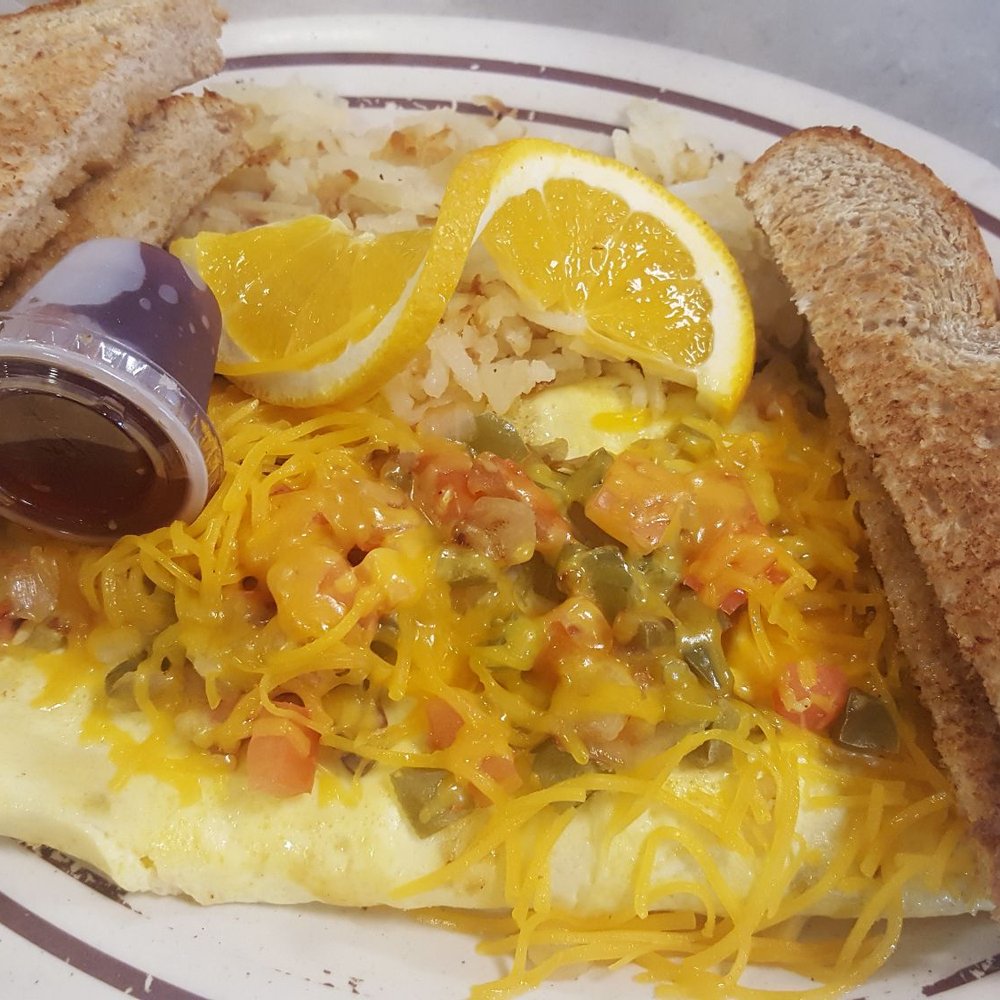 Oak Street Cafe - Veggie omelette. - Cafes Near Me - De Pere, Wisconsin