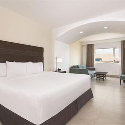 LQ Hotel by La Quinta Cancun