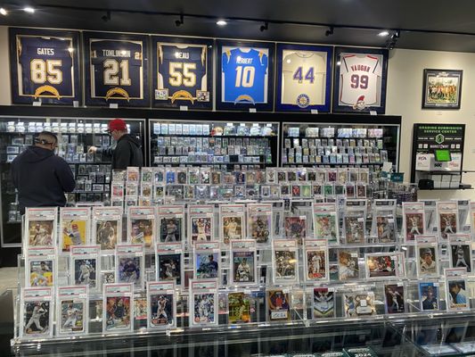 Honey Hole Collectibles by null