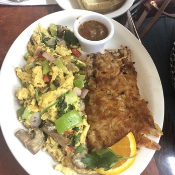 Avenue Cafe - Veggie scramble - Cafes Near Me - Capitola, California