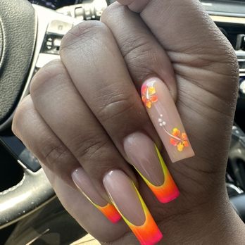 Tipsy Nails spa - Nail Salons Near Me - Long Beach, California Tipsy Nails spa - Nail Salons Near Me - Long Beach, California