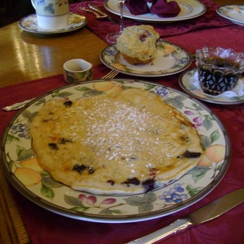 Misty Valley Inn B & B - Fresh blueberry pancake! - Hotels Near Me - Forks, Washington