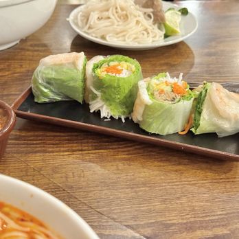 Chef Papa Vietnamese Kitchen - Crispy Summer Roll - Vietnamese Near Me - Flushing, New York