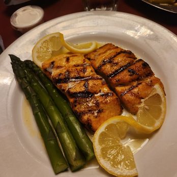 Jack Gibbons Gardens - Salmon - Steakhouses Near Me - Oak Forest, Illinois