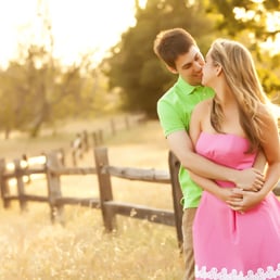 Engagement photos! Engagement photos!