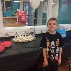 Tumble Tech - Star Wars party at Tumble Techs- Rocks!!!!