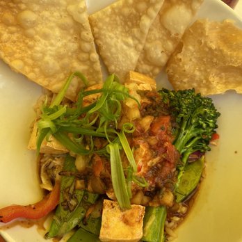 The Uptown on Main - Rice bowl with tofu - New American Near Me - Frisco, Colorado