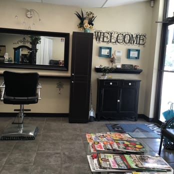 Salon Blu - Hair Salons Near Me - The Woodlands, Texas
