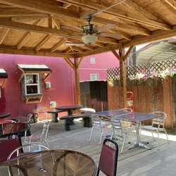 Gaytan Family Market - Additional outdoor seating with a fan to keep you cool. (July 2023)