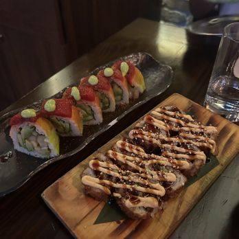Pubbelly Sushi Brickell - spicy veggie roll crispy salmon roll - Sushi Bars Near Me - Miami, Florida Pubbelly Sushi Brickell - spicy veggie roll crispy salmon roll - Sushi Bars Near Me - Miami, Florida