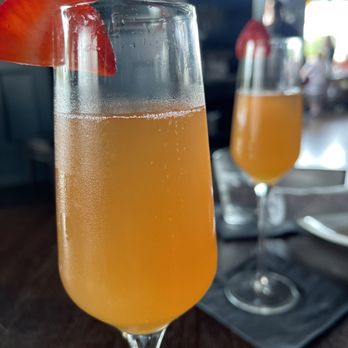 Entourage - Peach Bellini - American Near Me - Downers Grove, Illinois Entourage - Peach Bellini - American Near Me - Downers Grove, Illinois