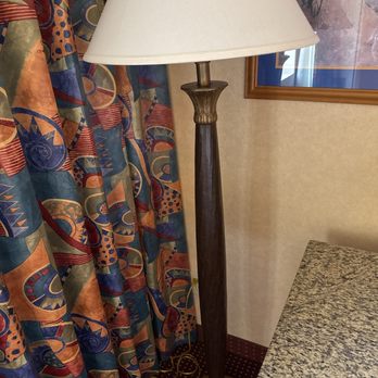 Harrah's Laughlin - A Caesars Rewards Destination - Lamp one. - Hotels Near Me - Laughlin, Nevada