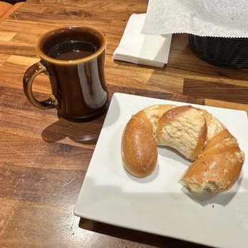 Cafe De Olla - American Near Me - Monrovia, California