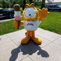 Garfield Trail:  Scream for Ice Cream - Scream for Ice Cream is how Garfield gets you to stop at the nearby Ivanhoe Drive in