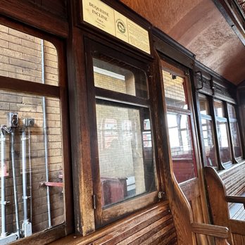 Duquesne Incline - Landmarks & Historical Buildings Near Me - Pittsburgh, Pennsylvania
