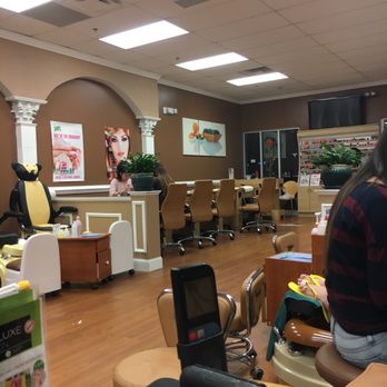 Serenity Nails - Big enough nail salon with spa services: Eyelash extensions, facials & waxing (oh lord) - Nail Salons Near Me - Canton, Georgia