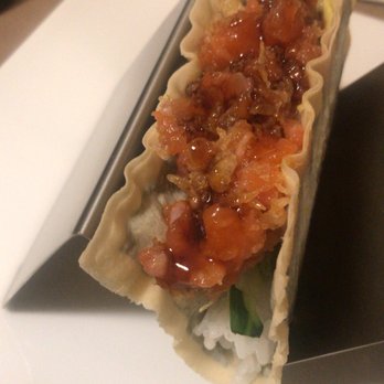 Sushi Run - Sushi Bars Near Me - Toronto, Ontario Sushi Run - Sushi Bars Near Me - Toronto, Ontario