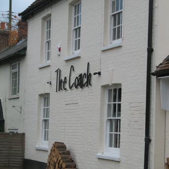The Coach - The Coach, Worlds End, Beedon, nr Newbury - Pubs Near Me - Newbury, WBK