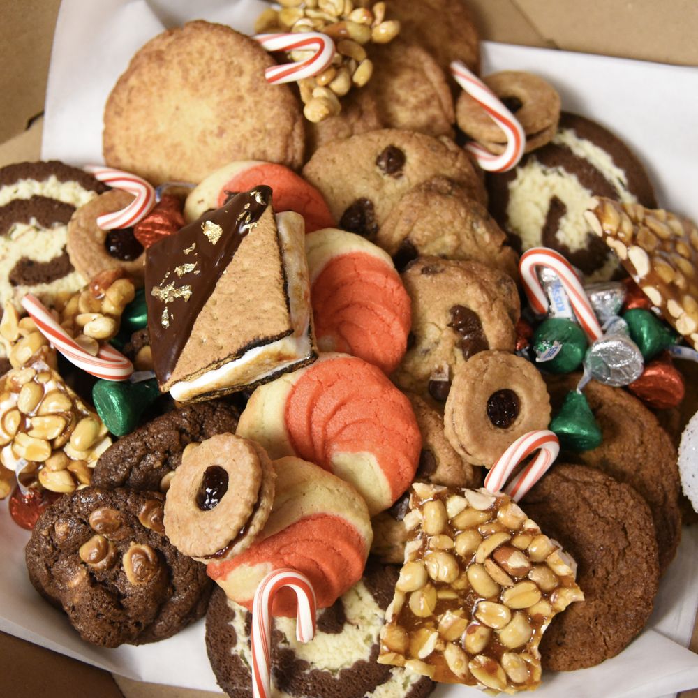 Everyone Eats Catering - Caterers Near Me - Manassas, Virginia Everyone Eats Catering - Caterers Near Me - Manassas, Virginia