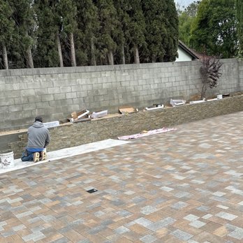 Valley Masonry - Pavers ,stone veneer on block wall - Masonry/Concrete Near Me - Reseda, California