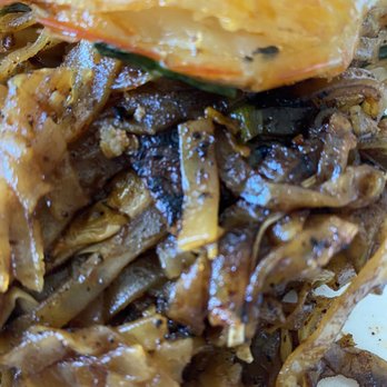 Funky Elephant - Pad Thai - Thai Near Me - Berkeley, California