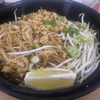 Sugar & Spice - Chicken Pad Thai - Thai Near Me - Cambridge, Massachusetts Sugar & Spice - Chicken Pad Thai - Thai Near Me - Cambridge, Massachusetts