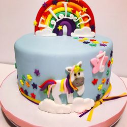 Artzy Custom Cakes - Unicorn Cake!