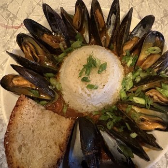 The Laundry - Mussels Étouffée - New American Near Me - Fenton, Michigan The Laundry - Mussels Étouffée - New American Near Me - Fenton, Michigan