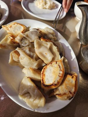 Yee Siang Dumplings by null