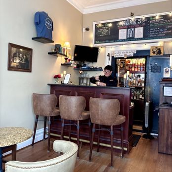 Monks Bar - 9 seats here! - Pubs Near Me - Pittsburgh, Pennsylvania