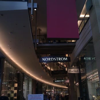 The Shops at North Bridge - Inside - Shopping Centers Near Me - Chicago, Illinois