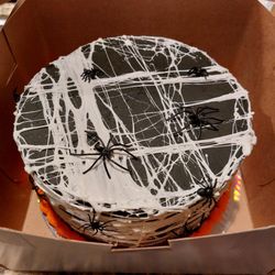 Sweet Red Peach - Halloween cake, 10/30/2024