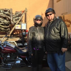 Nieman's Motorcycle Rentals - Picking up the bike