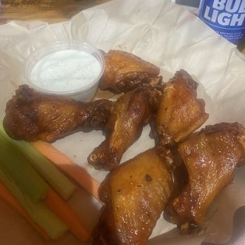 Painted Rooster - Chicken Wings Near Me - Charlotte, North Carolina