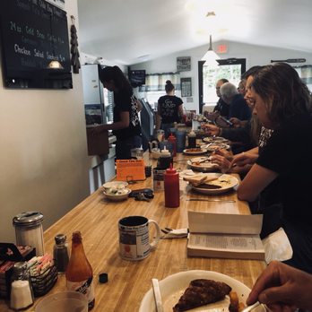 Olde Bay Diner - Diners Near Me - Alton Bay, New Hampshire