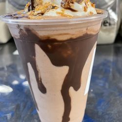Kee’s SubHub - Reese's Pieces Shake