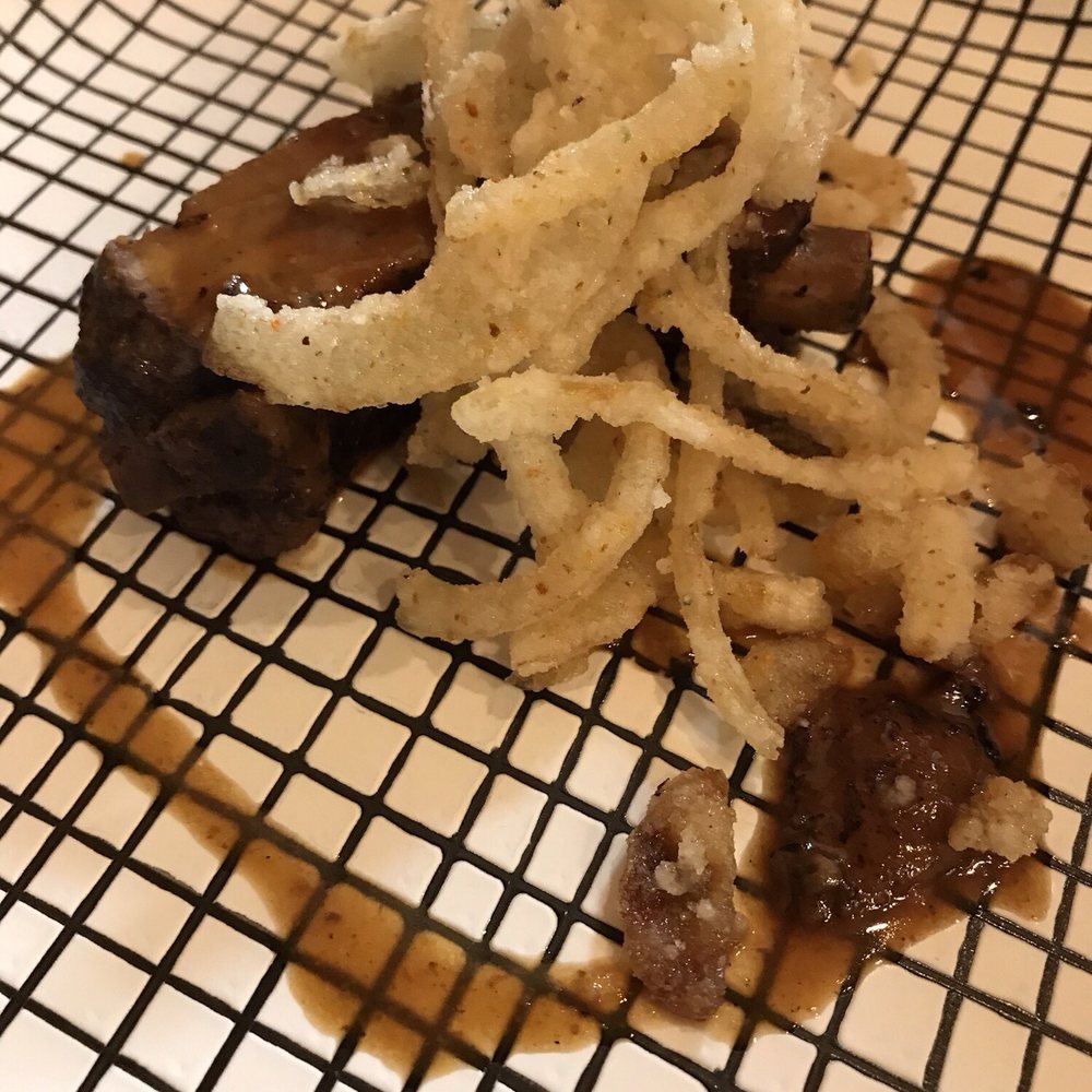 Akira - Sushi Bars Near Me - Eugene, Oregon