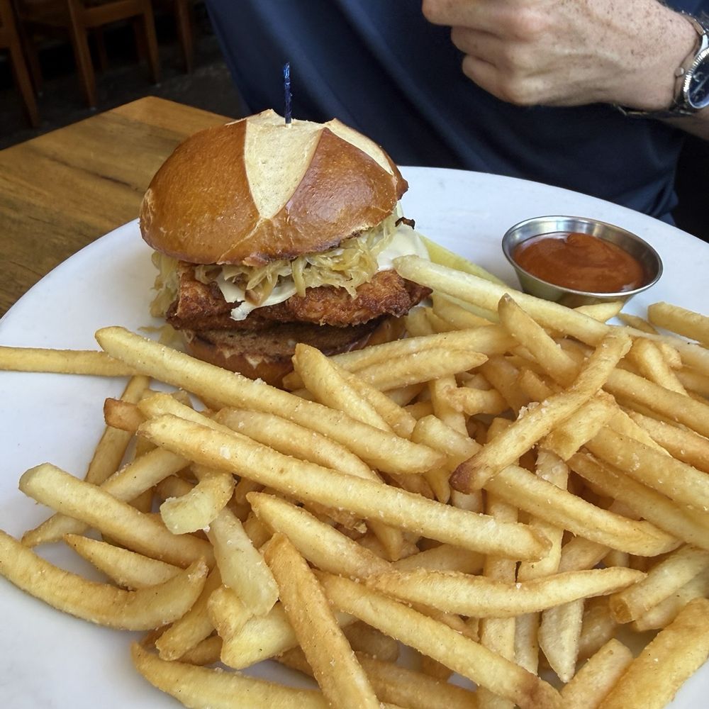 Stammtisch - German Near Me - Portland, Oregon