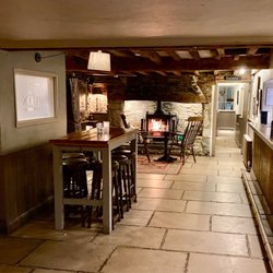 The Lion Wendlebury - Bar area