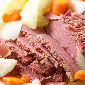 Quinn's Restaurant & Lounge - corned beef and carrots - Breakfast & Brunch Near Me - Boise, Idaho Quinn's Restaurant & Lounge - corned beef and carrots - Breakfast & Brunch Near Me - Boise, Idaho
