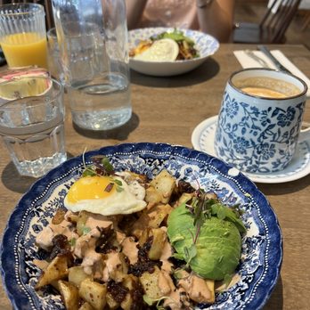 maman - Papa's Breakfast Bowl - Breakfast & Brunch Near Me - Bethesda, Maryland maman - Papa's Breakfast Bowl - Breakfast & Brunch Near Me - Bethesda, Maryland