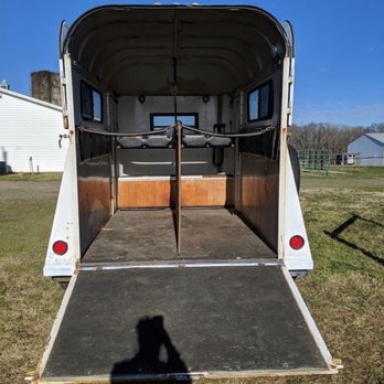 Triangle Trailer Repair - Horse Trailer - Trailer Repair Near Me Triangle Trailer Repair - Horse Trailer - Trailer Repair Near Me