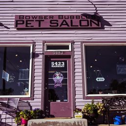 Exterior outside entrance of Bowser Bubbles Pet Salon - Sedalia, Colorado Exterior outside entrance of Bowser Bubbles Pet Salon - Sedalia, Colorado