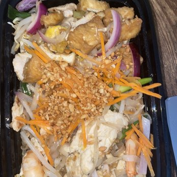 Summer Buffalo - Pad Thai - Thai Near Me - Los Angeles, California Summer Buffalo - Pad Thai - Thai Near Me - Los Angeles, California