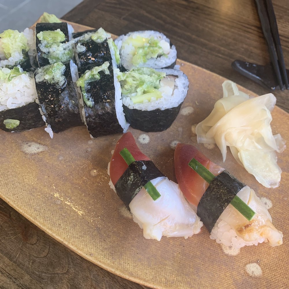 Sozai - Hokki Gai nigiri and Hikari makimono - Japanese Near Me - Clawson, Michigan
