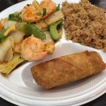 Panda Garden - Shrimp with vegetables - Chinese Near Me - Charles Town, West Virginia