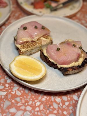 Heavenly Creatures by null